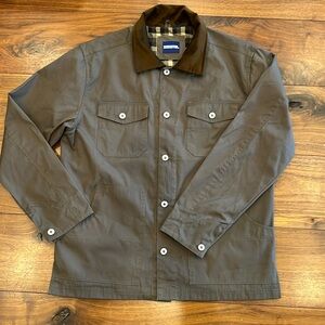 Resistol Chore Jacket. New, large. Western styling. Twill lining, 4 pockets.